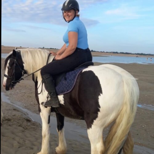 Meet Laura, she is a teaching assistant here at Elysian.